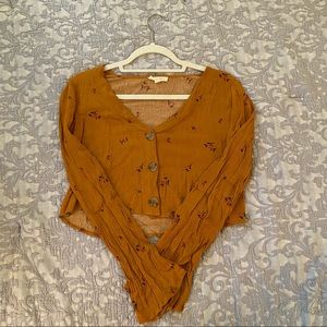 LA Hearts Women’s Top Size Small